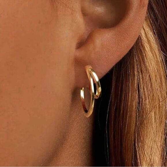 Gold 14k Filled Hoop Earrings - Picture 1 of 4